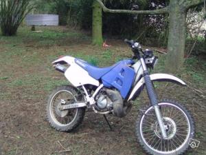 Image attachée: 125 TSR 93 (2).jpg